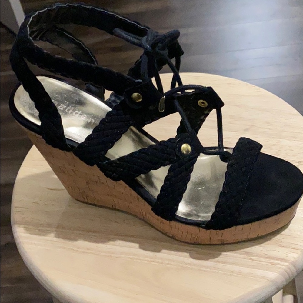 Madden Girl Wedges